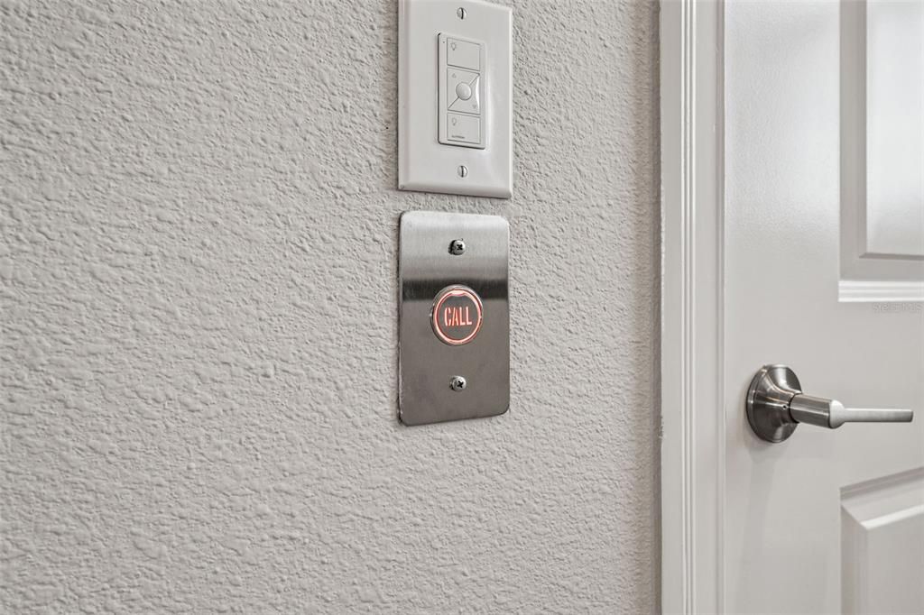 待售: $1,649,000 (4 贝兹, 3 浴室, 3517 平方英尺)