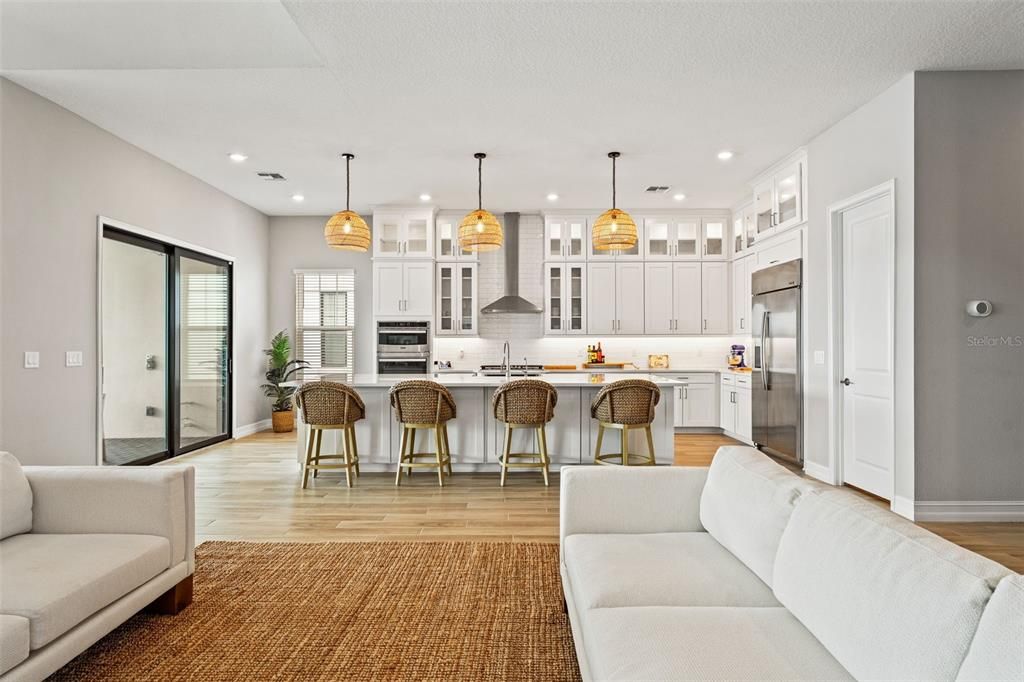 待售: $1,649,000 (4 贝兹, 3 浴室, 3517 平方英尺)