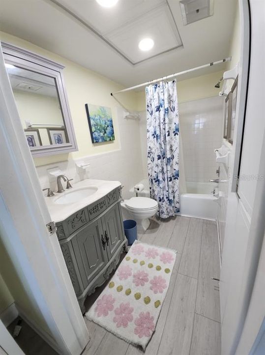 En Venta: $339,000 (2 camas, 2 baños, 1335 Pies cuadrados)