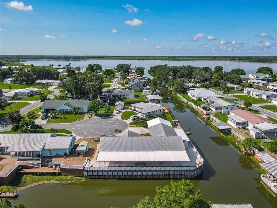 待售: $389,000 (4 贝兹, 2 浴室, 2856 平方英尺)