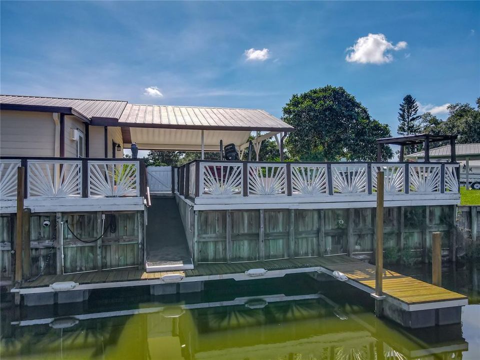 待售: $389,000 (4 贝兹, 2 浴室, 2856 平方英尺)