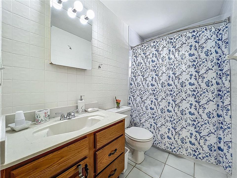 待售: $389,000 (4 贝兹, 2 浴室, 2856 平方英尺)