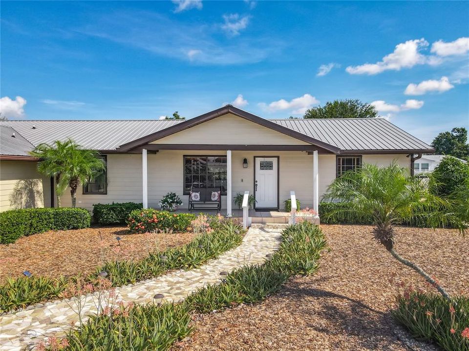 待售: $389,000 (4 贝兹, 2 浴室, 2856 平方英尺)