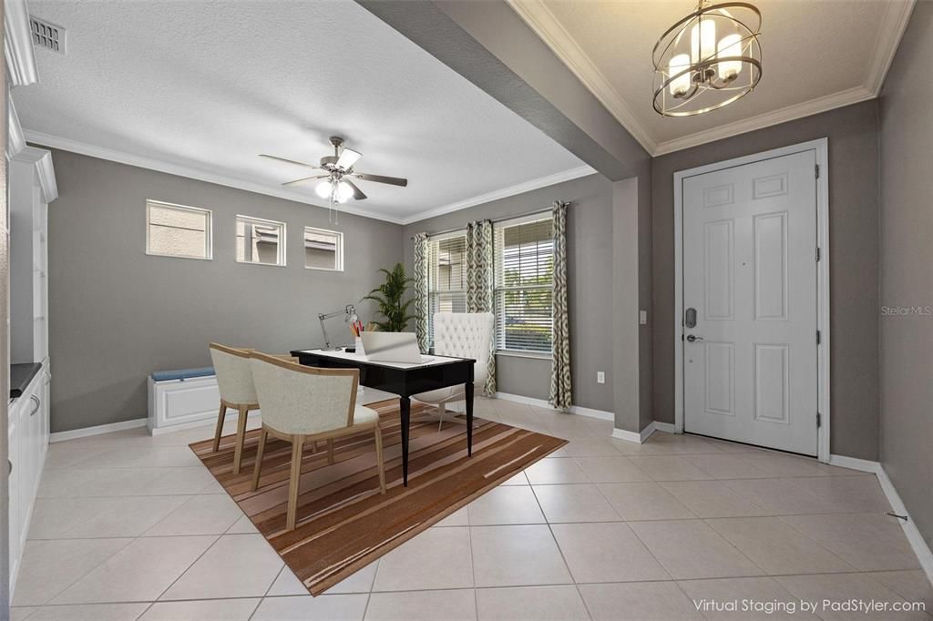 Activo con contrato: $579,900 (4 camas, 3 baños, 3384 Pies cuadrados)