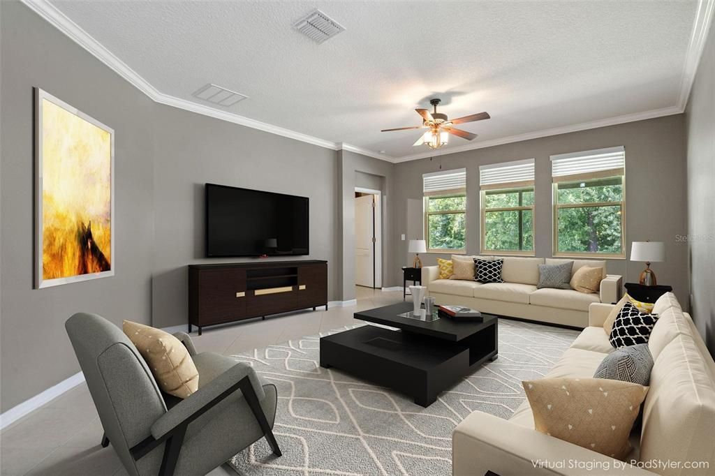 Activo con contrato: $579,900 (4 camas, 3 baños, 3384 Pies cuadrados)