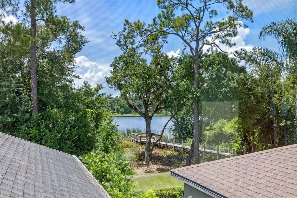 Activo con contrato: $579,900 (4 camas, 3 baños, 3384 Pies cuadrados)