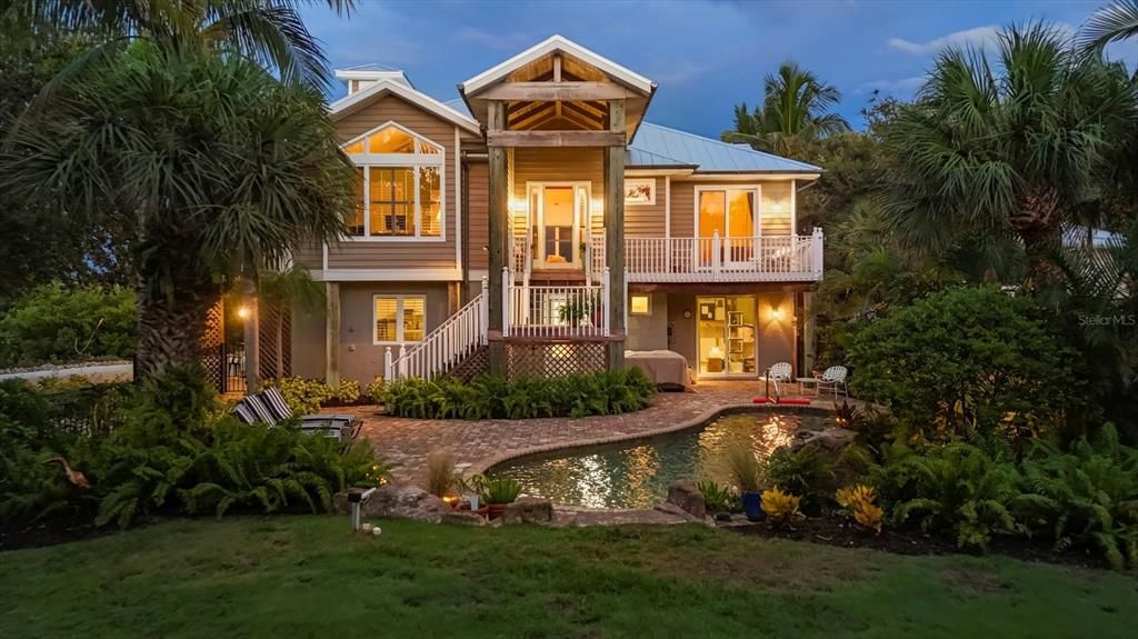 На продажу: $2,400,000 (3 спален, 3 ванн, 2565 Квадратных фут)