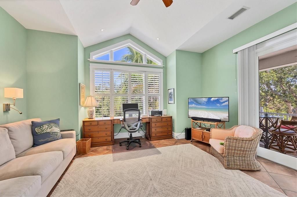 На продажу: $2,400,000 (3 спален, 3 ванн, 2565 Квадратных фут)