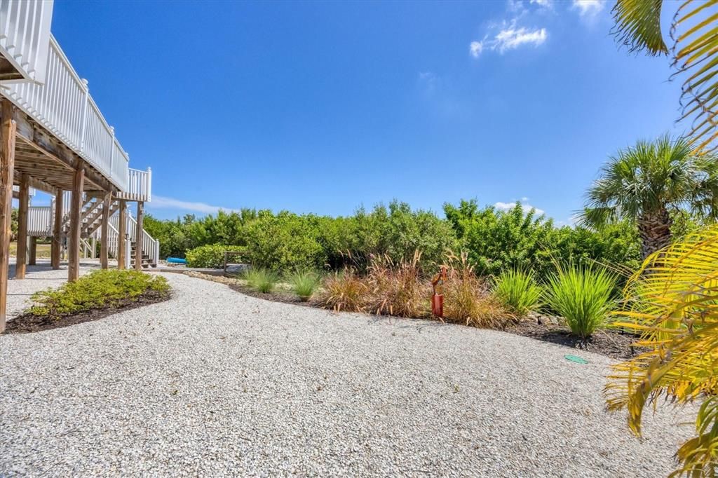 На продажу: $2,400,000 (3 спален, 3 ванн, 2565 Квадратных фут)