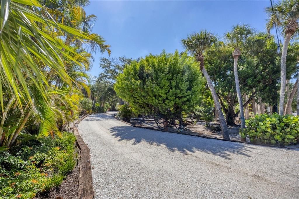 На продажу: $2,400,000 (3 спален, 3 ванн, 2565 Квадратных фут)