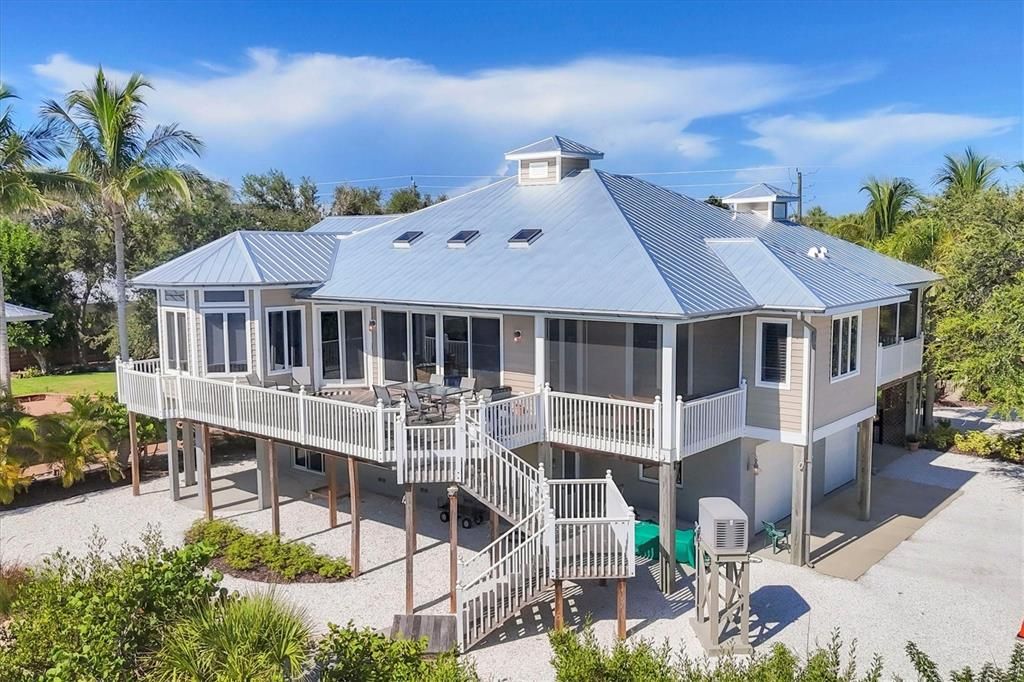 На продажу: $2,400,000 (3 спален, 3 ванн, 2565 Квадратных фут)