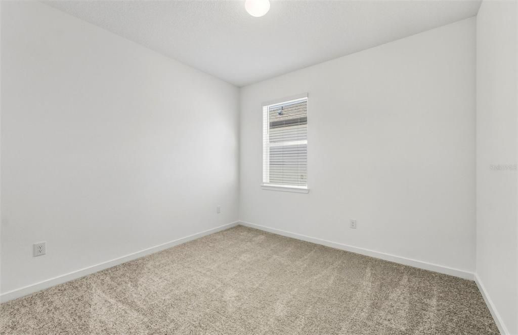 Active With Contract: $436,340 (4 beds, 2 baths, 1850 Square Feet)