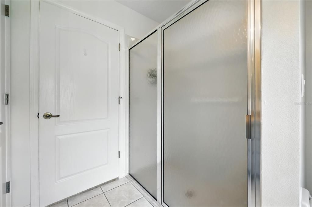 Activo con contrato: $280,000 (3 camas, 2 baños, 1755 Pies cuadrados)