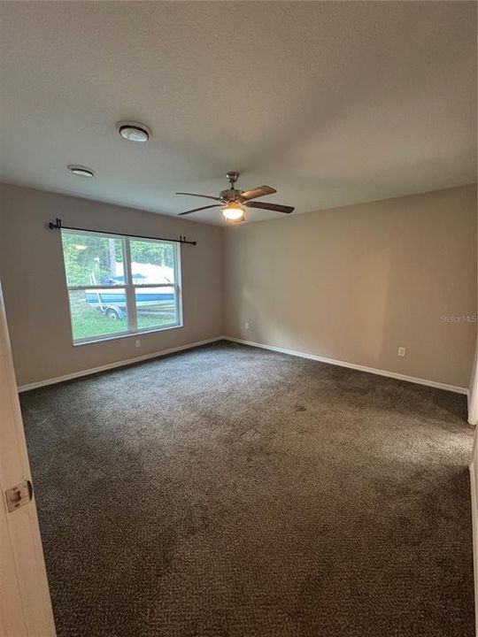 For Sale: $232,000 (3 beds, 2 baths, 1464 Square Feet)