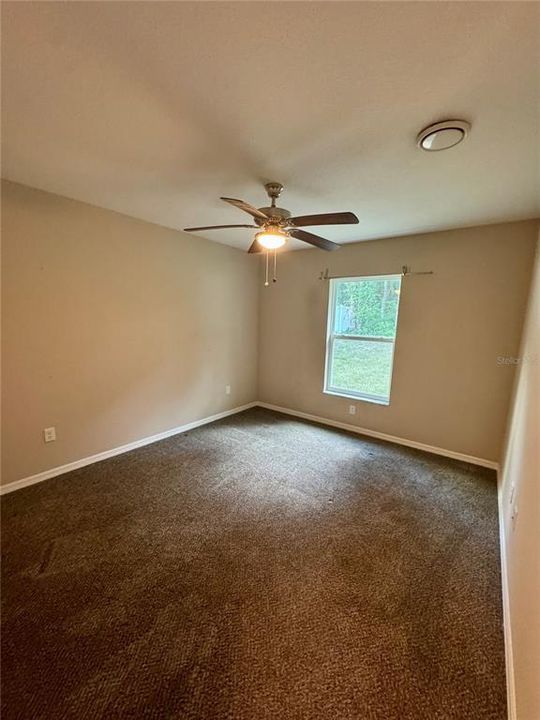 For Sale: $232,000 (3 beds, 2 baths, 1464 Square Feet)