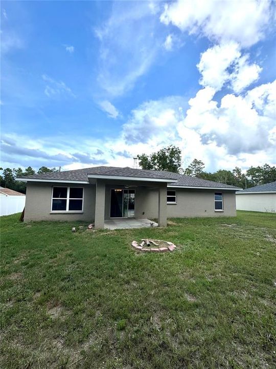 For Sale: $232,000 (3 beds, 2 baths, 1464 Square Feet)