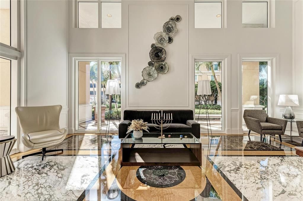 На продажу: $629,000 (2 спален, 2 ванн, 1323 Квадратных фут)