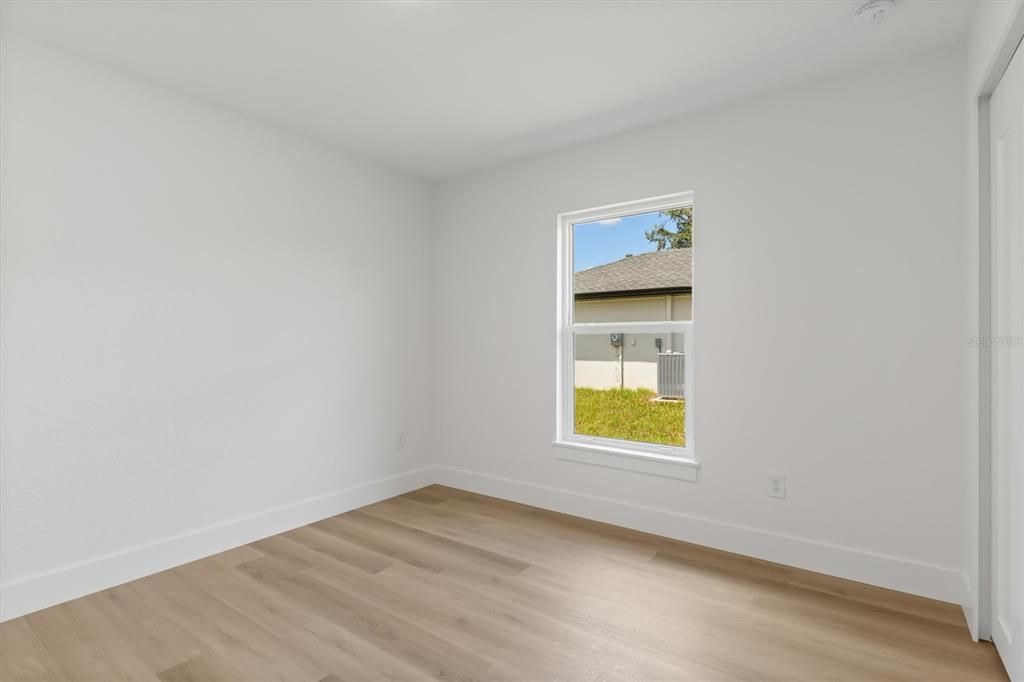 En Venta: $342,200 (3 camas, 2 baños, 1573 Pies cuadrados)