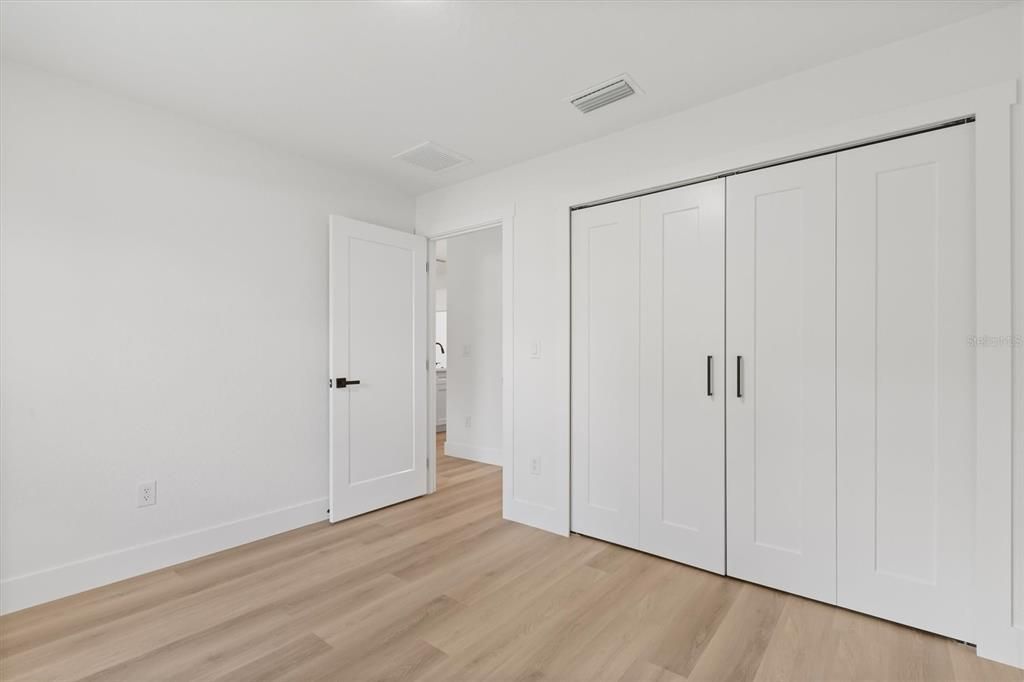 En Venta: $342,200 (3 camas, 2 baños, 1573 Pies cuadrados)