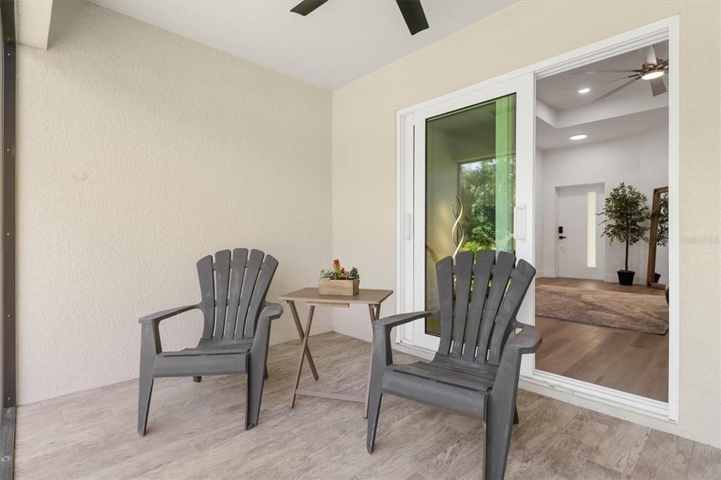 En Venta: $342,200 (3 camas, 2 baños, 1573 Pies cuadrados)