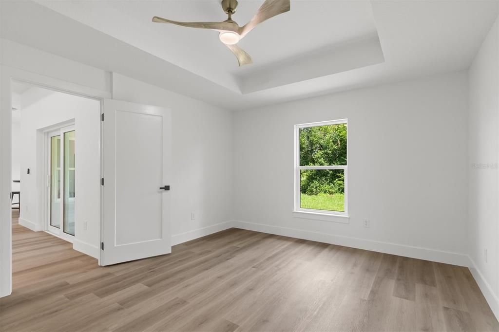 En Venta: $342,200 (3 camas, 2 baños, 1573 Pies cuadrados)