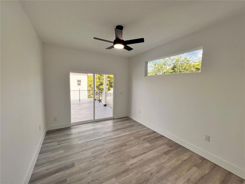 Active With Contract: $3,199 (4 beds, 2 baths, 1882 Square Feet)