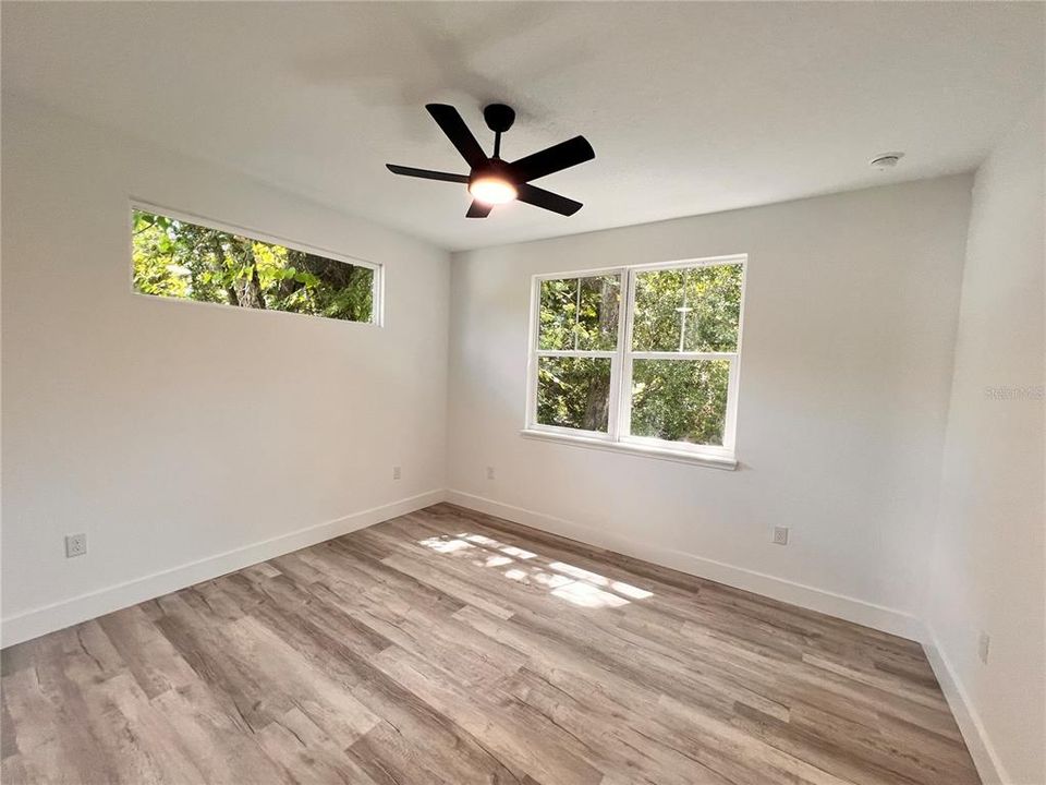 Active With Contract: $3,199 (4 beds, 2 baths, 1882 Square Feet)