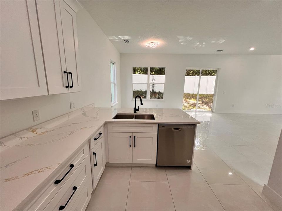 Active With Contract: $3,199 (4 beds, 2 baths, 1882 Square Feet)