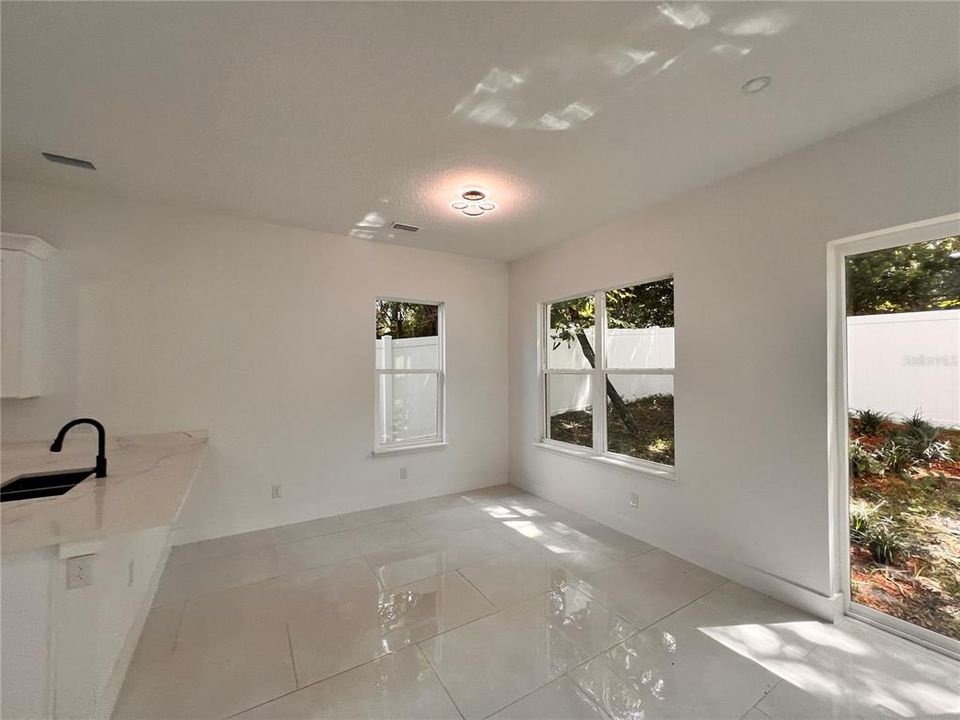 Active With Contract: $3,199 (4 beds, 2 baths, 1882 Square Feet)