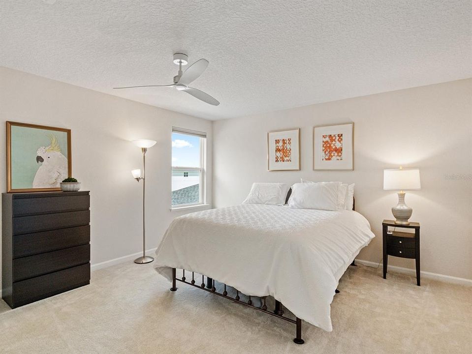 En Venta: $649,000 (3 camas, 2 baños, 2866 Pies cuadrados)