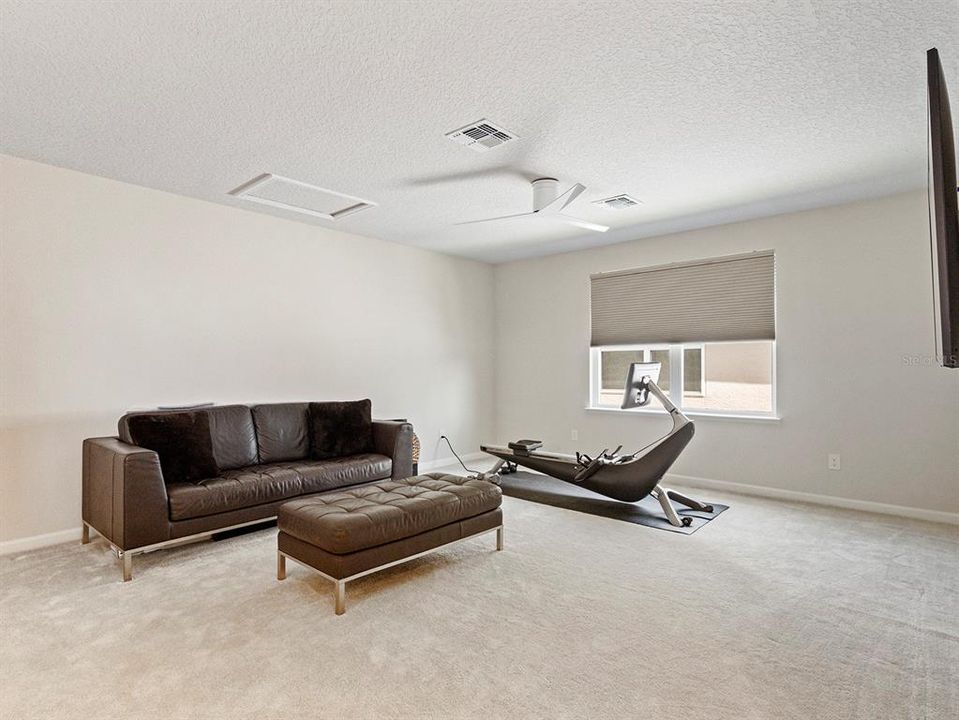 En Venta: $649,000 (3 camas, 2 baños, 2866 Pies cuadrados)