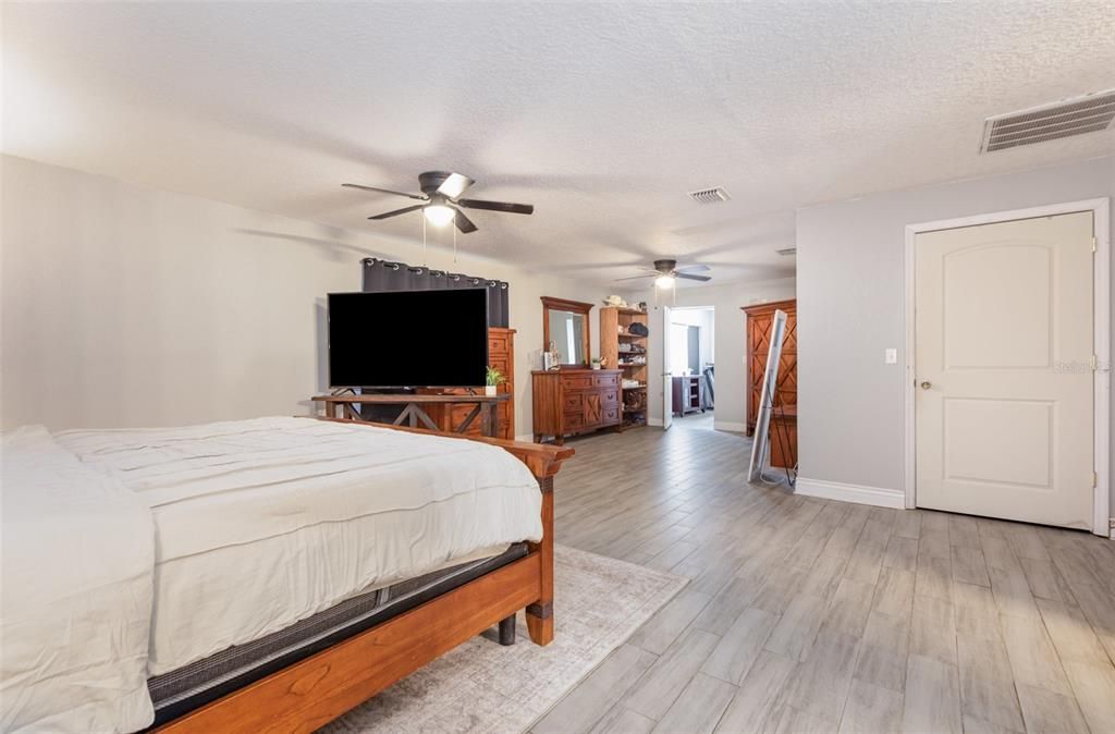 На продажу: $540,000 (4 спален, 3 ванн, 2225 Квадратных фут)