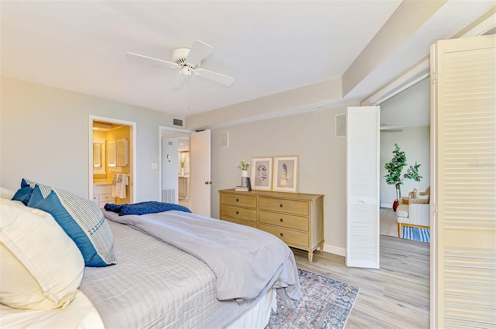 For Sale: $709,900 (2 beds, 2 baths, 1458 Square Feet)