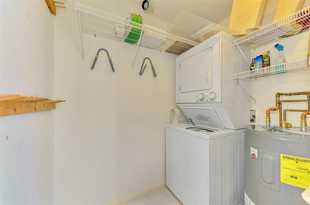 For Sale: $709,900 (2 beds, 2 baths, 1458 Square Feet)