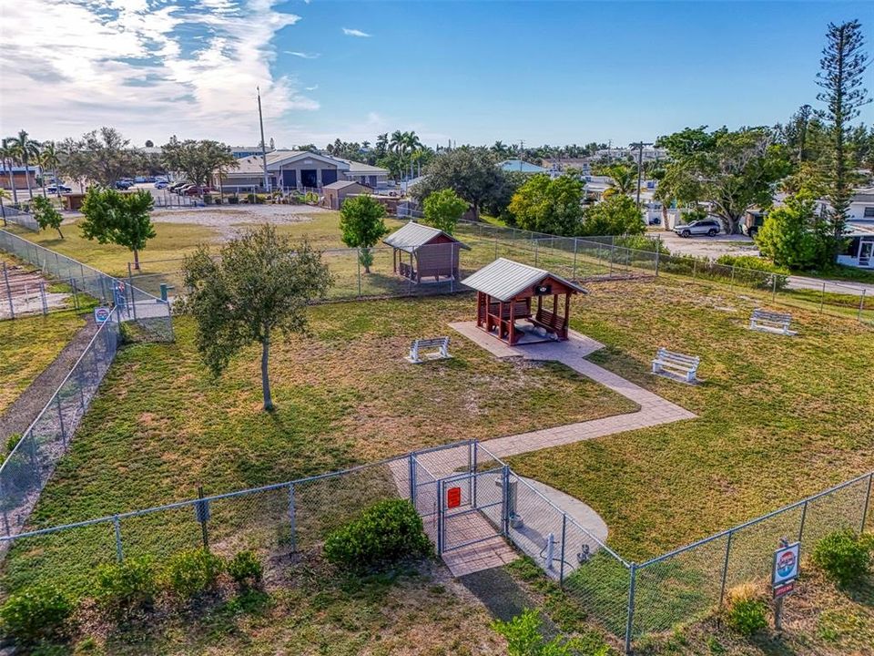 For Sale: $709,900 (2 beds, 2 baths, 1458 Square Feet)