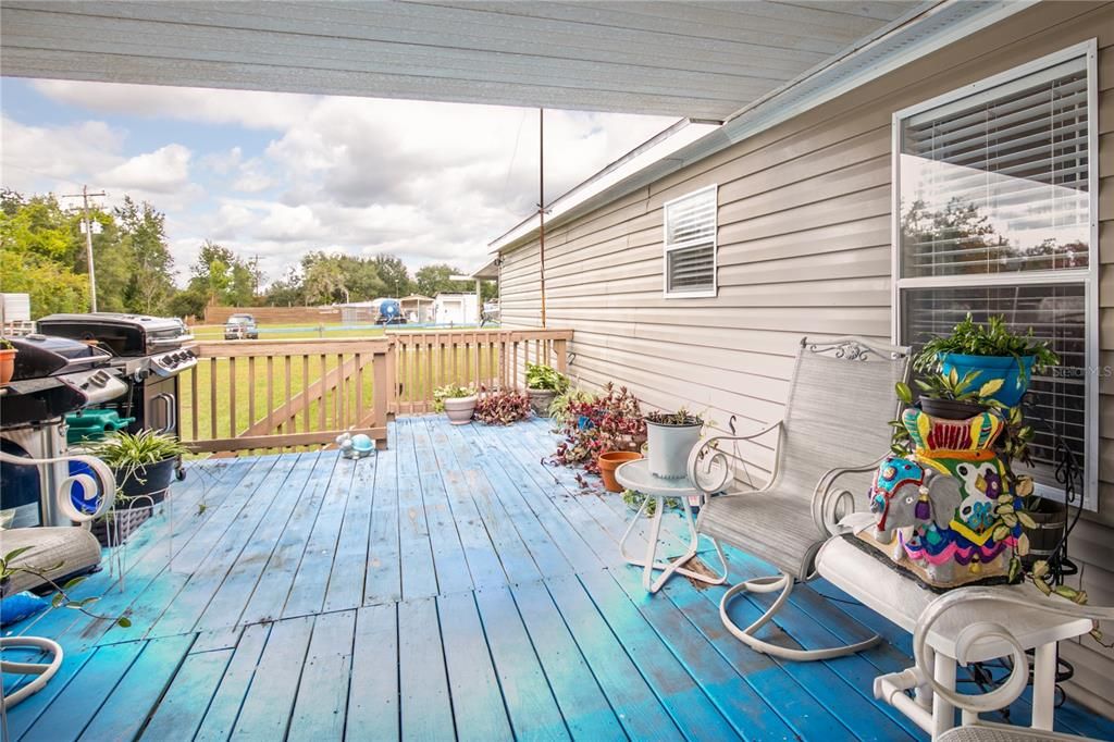 For Sale: $250,000 (4 beds, 2 baths, 1399 Square Feet)