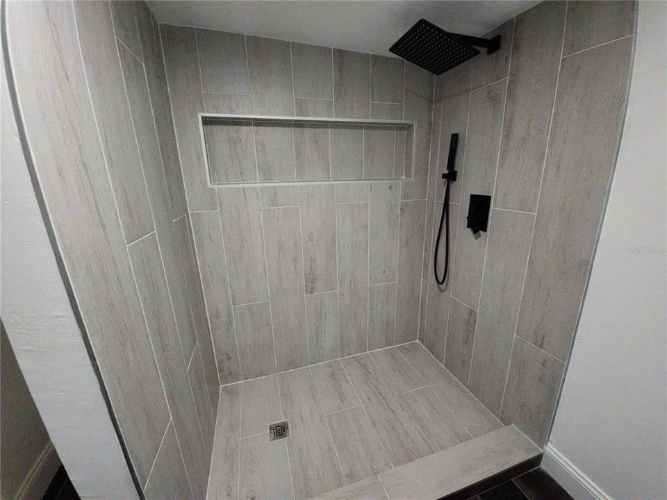 待售: $206,900 (3 贝兹, 2 浴室, 1368 平方英尺)