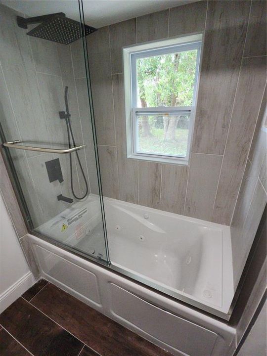 待售: $206,900 (3 贝兹, 2 浴室, 1368 平方英尺)