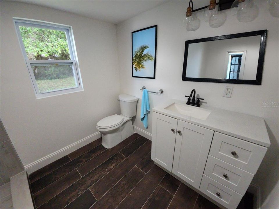 待售: $206,900 (3 贝兹, 2 浴室, 1368 平方英尺)