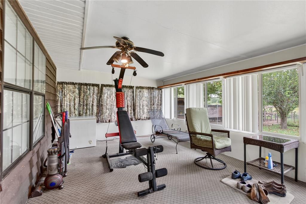 En Venta: $329,900 (2 camas, 1 baños, 1040 Pies cuadrados)