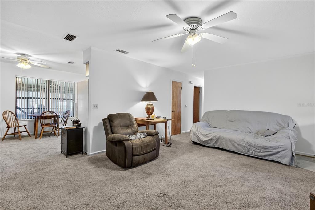 En Venta: $329,900 (2 camas, 1 baños, 1040 Pies cuadrados)