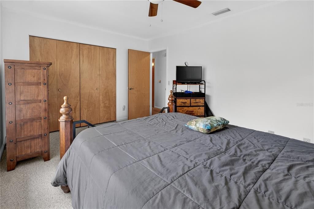 En Venta: $329,900 (2 camas, 1 baños, 1040 Pies cuadrados)