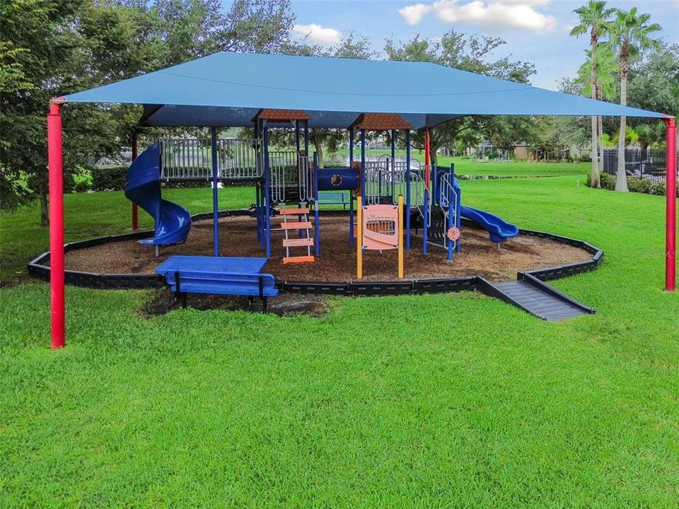 В аренду: $2,200 (4 спален, 2 ванн, 2081 Квадратных фут)