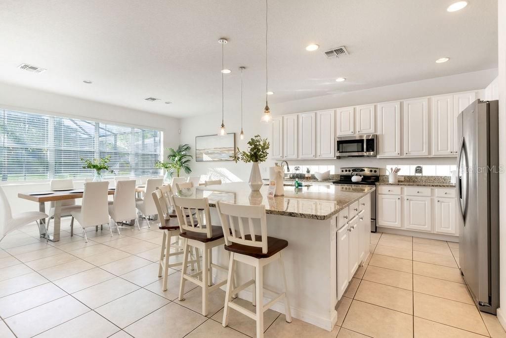 待售: $669,900 (6 贝兹, 6 浴室, 3451 平方英尺)