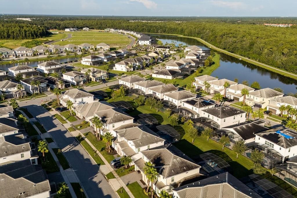 待售: $669,900 (6 贝兹, 6 浴室, 3451 平方英尺)