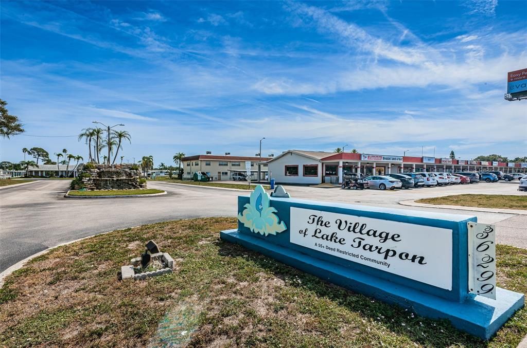 Active With Contract: $192,000 (2 beds, 2 baths, 1096 Square Feet)