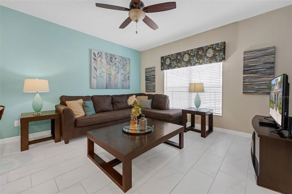 For Sale: $464,900 (4 beds, 3 baths, 1914 Square Feet)