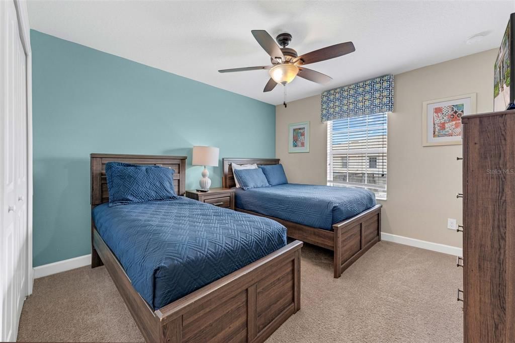 For Sale: $464,900 (4 beds, 3 baths, 1914 Square Feet)