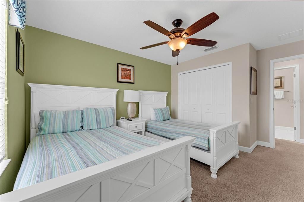 For Sale: $464,900 (4 beds, 3 baths, 1914 Square Feet)