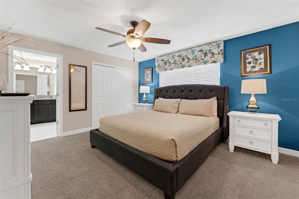 For Sale: $464,900 (4 beds, 3 baths, 1914 Square Feet)